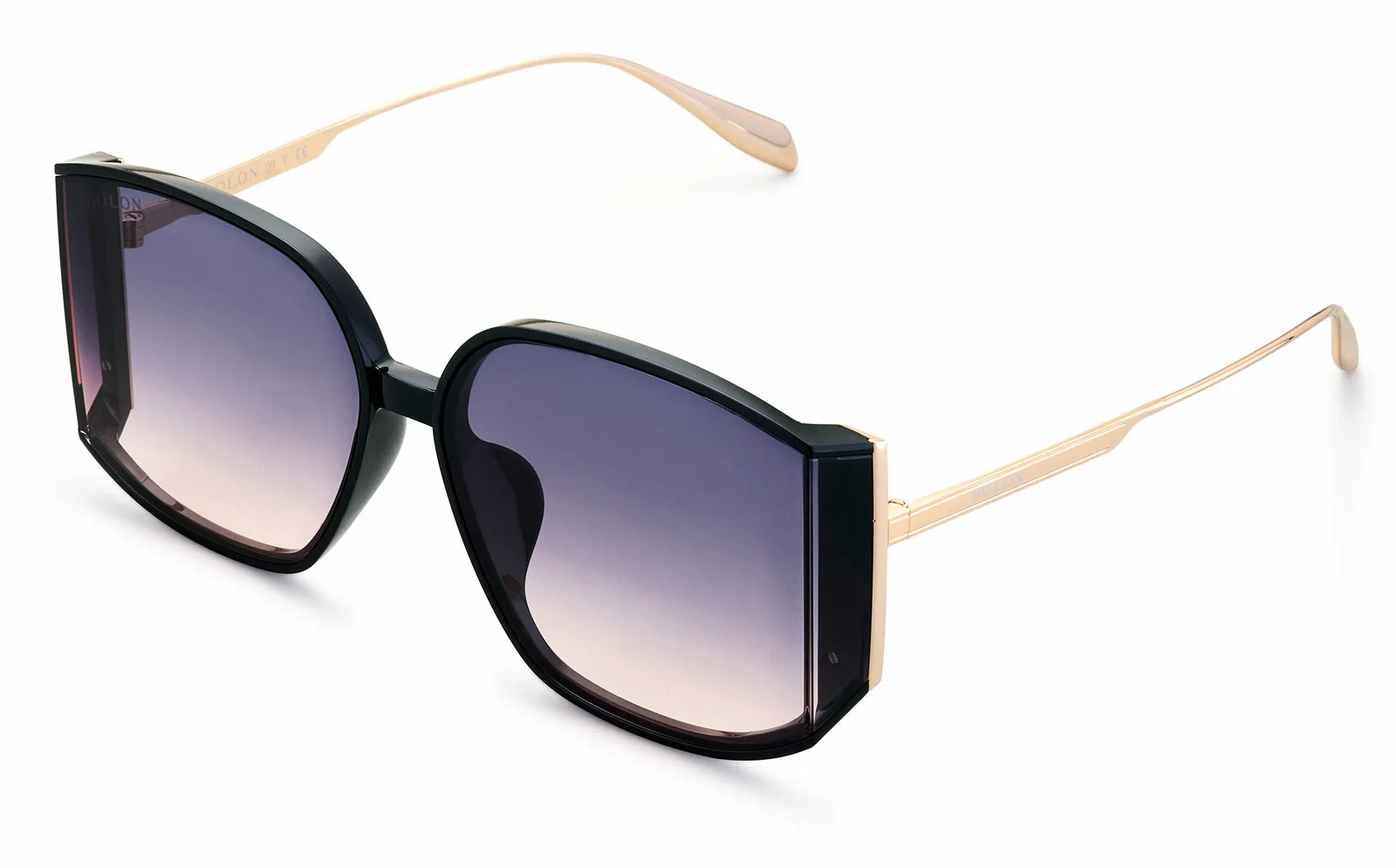 แว่นกันแดด BOLON BL5078 Midtown สี A13 มุมเฉียง 45 องศา