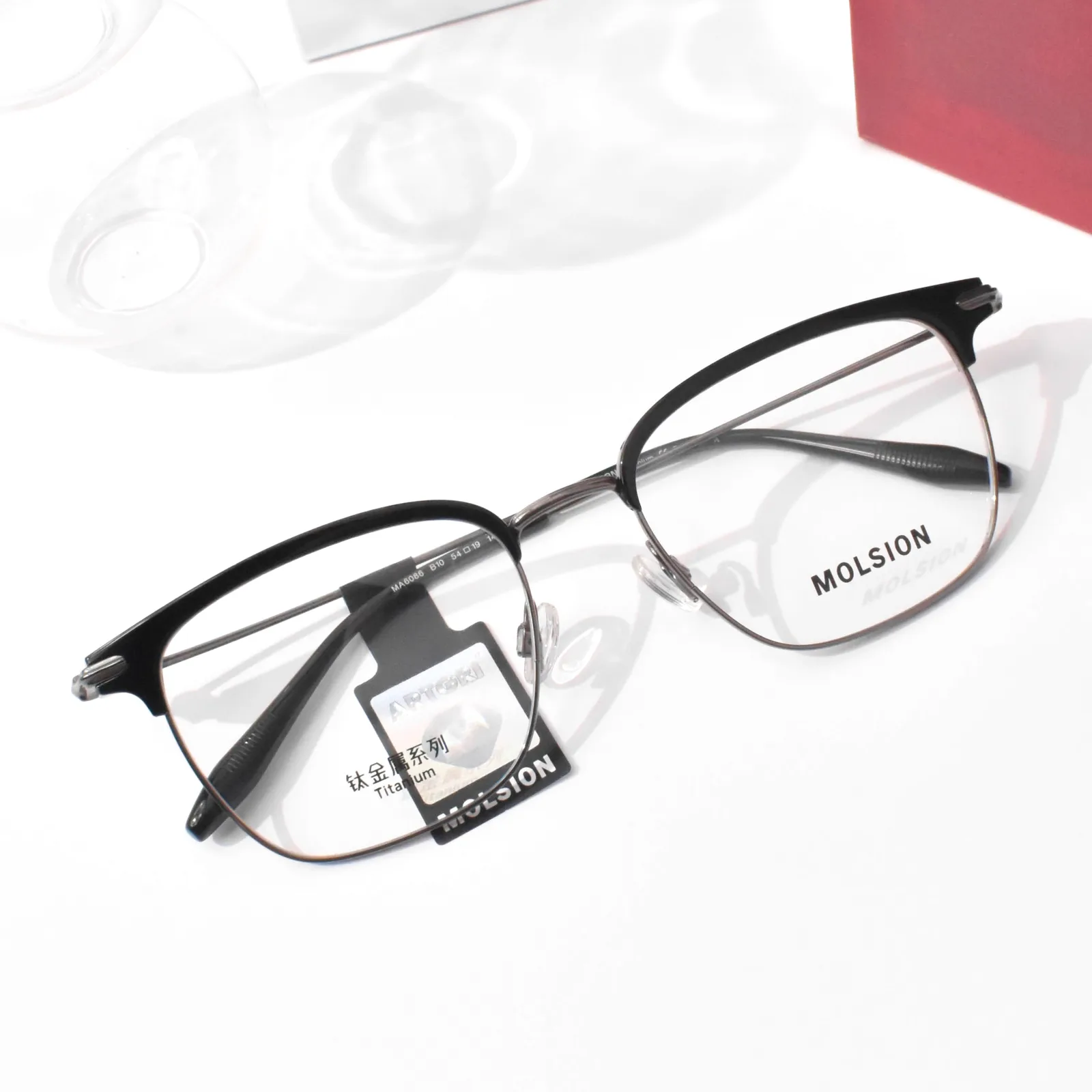 แว่นสายตา MOLSION MA6086 สี Gunmetal/Shiny Black (B10) มุมเฉียง