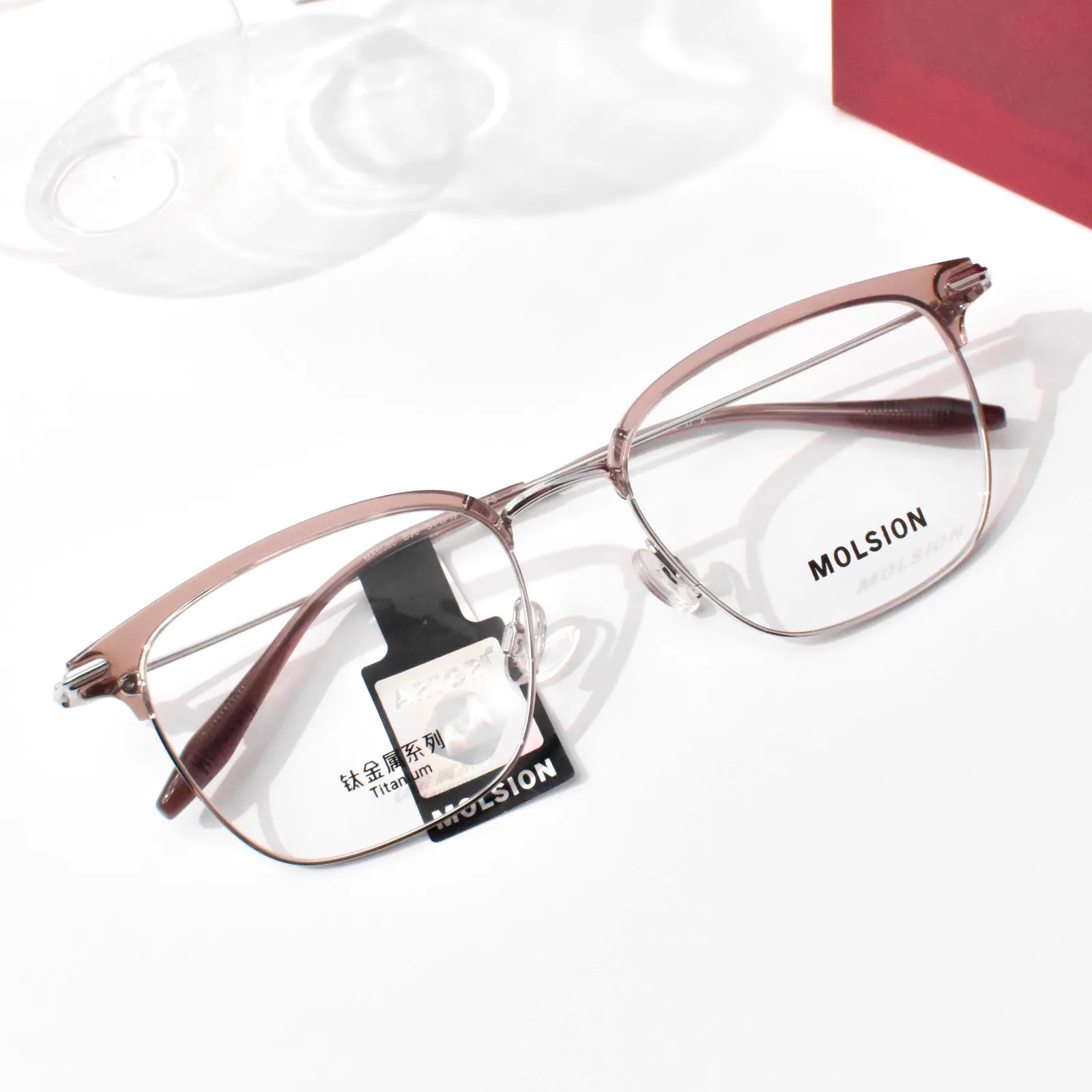 แว่นสายตา MOLSION MA6086 สี Moonlight Silver/Transparent Tawny Brown (B96) มุมเฉียง