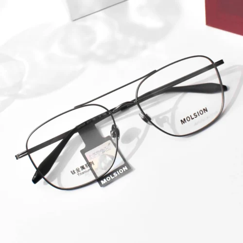 แว่นสายตา MOLSION MA7028 สี Matte Dark Gunmetal (B11) มุมเฉียง