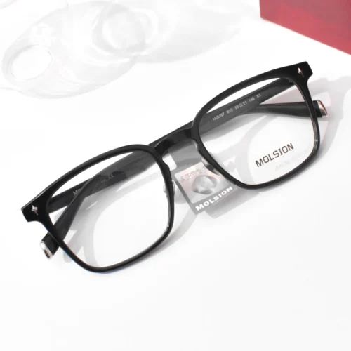 แว่นสายตา MOLSION MJ5167 สี Shiny Black (B10) มุมเฉียง