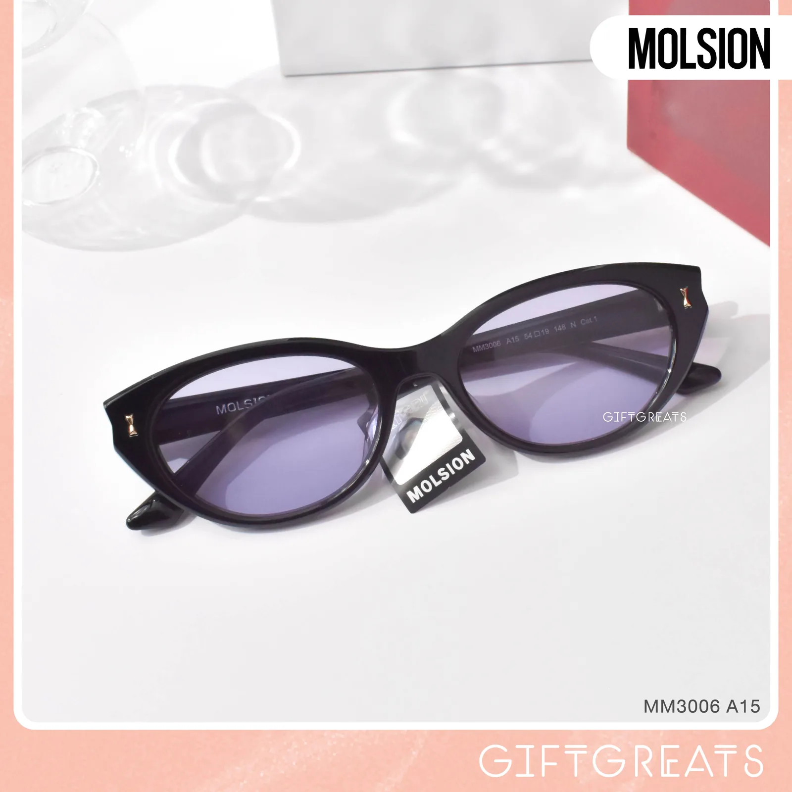 แว่นกันแดด MOLSION MM3006 สี Shiny Black/Lavender (A15) มุมเฉียง ภาพจากร้าน GIFTGREATS