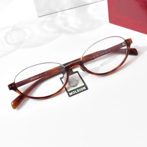 แว่นสายตา MOLSION MO6020 สี Tortoiseshell (B20) มุมเฉียง