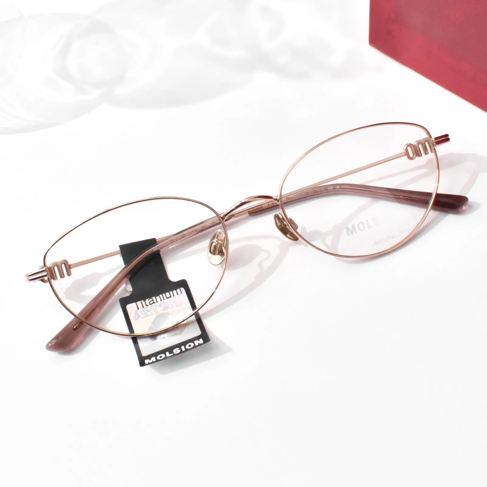 แว่นสายตา MOLSION MO7003 สี Rose Gold (B30) มุมเฉียง