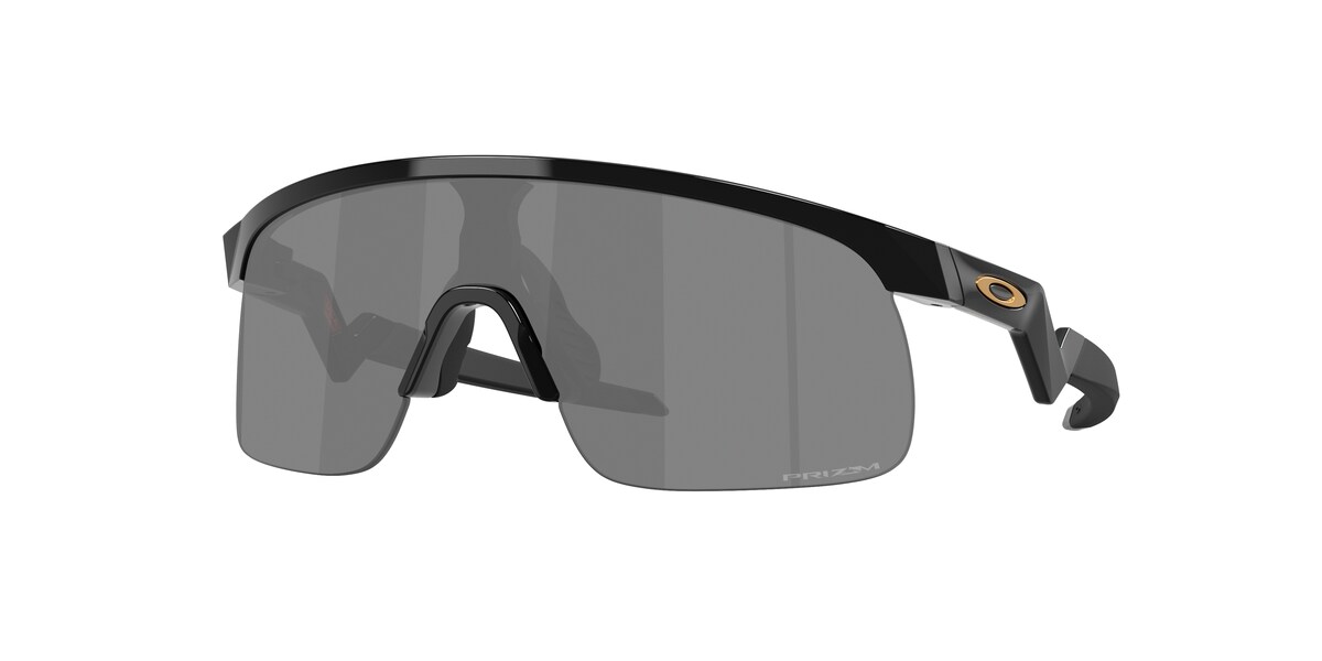 แว่นกันแดด OAKLEY OJ9010 สี Polished Black / Prizm Black (901029) ที่ร้านแว่น GIFTGREATS