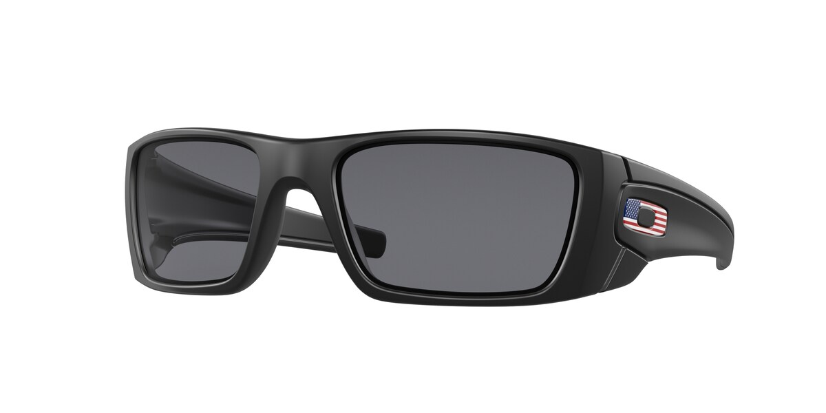 แว่นกันแดด OAKLEY OO9096 สี Matte Black / Grey (909638) ที่ร้านแว่น GIFTGREATS