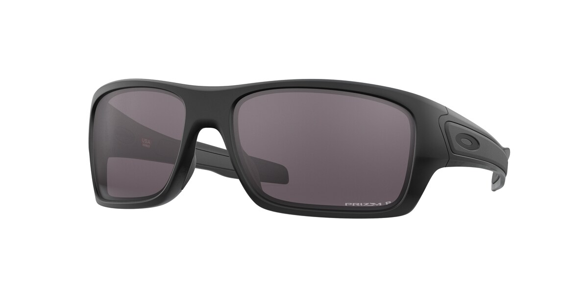 แว่นกันแดด OAKLEY OO9263 สี Matte Black / Prizm Grey Polarized (926362) ที่ร้านแว่น GIFTGREATS