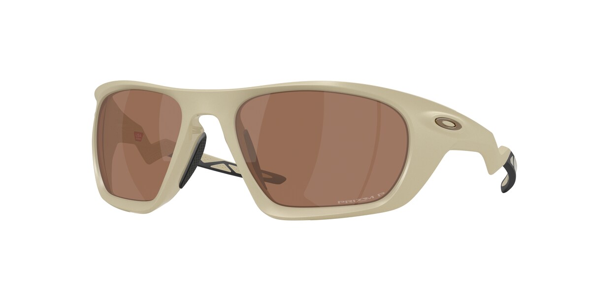 แว่นกันแดด OAKLEY OO9431 สี Matte Sand / Tungsten Iridium Polarized (943105) ที่ร้านแว่น GIFTGREATS