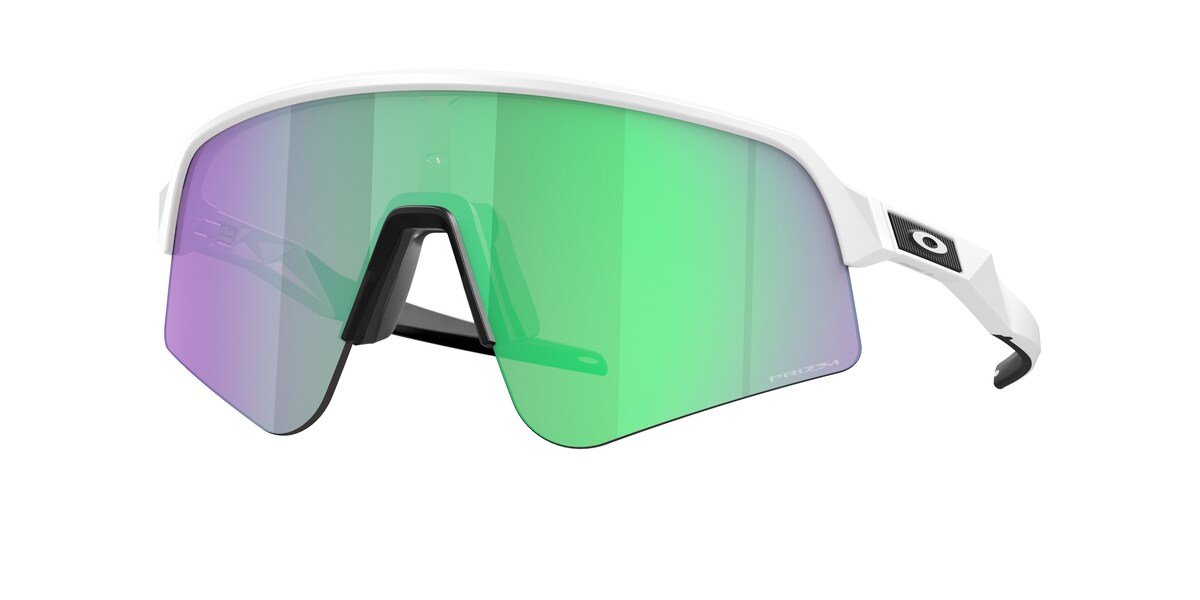 แว่นกันแดด OAKLEY OO9465 สี Matte White / Prizm Road Jade (946504) ที่ร้านแว่น GIFTGREATS