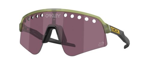 แว่นกันแดด OAKLEY OO9465 สี Transparent Fern / Prizm Road Black (946536) ที่ร้านแว่น GIFTGREATS
