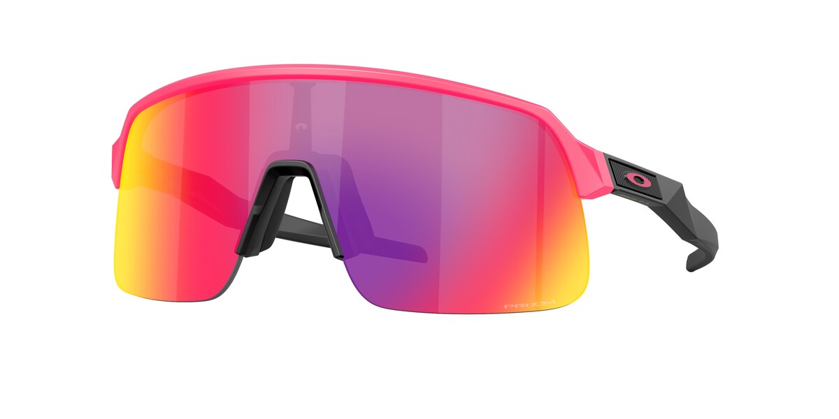 แว่นกันแดด OAKLEY OO9496 สี Pink / Prizm Road (949614) ที่ร้านแว่น GIFTGREATS