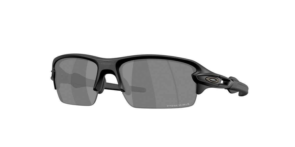 แว่นกันแดด OAKLEY OO9511 สี Matte Black / Prizm Black (951106) ที่ร้านแว่น GIFTGREATS