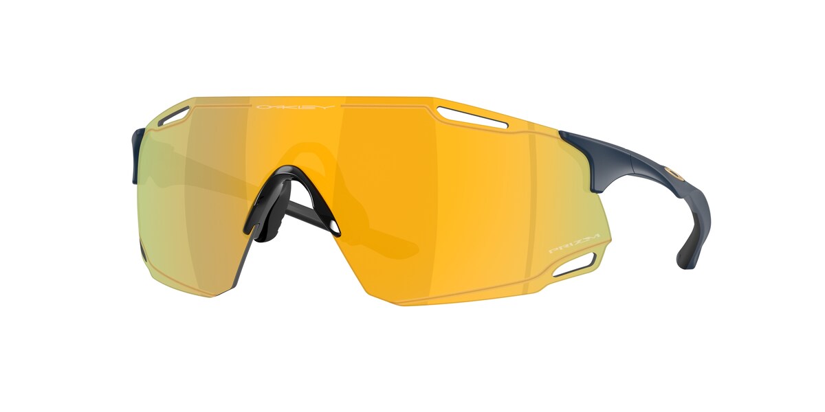 แว่นกันแดด OAKLEY OO9513D สี Matte Abyss / Prizm 24K (951306) ที่ร้านแว่น GIFTGREATS