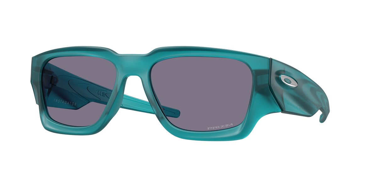 แว่นกันแดด OAKLEY OO9514 สี Matte Transparent Artic Surf / Prizm Grey (951408) ที่ร้านแว่น GIFTGREATS